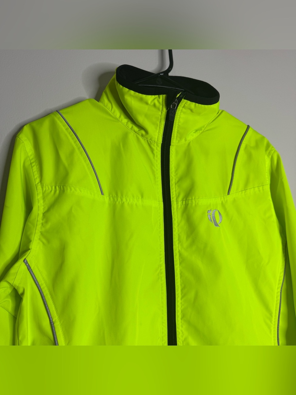 Pearl Izumi Women’s Lightweight Shell Cycling Jacket Medium Bright Green Zip - Picture 2 of 11